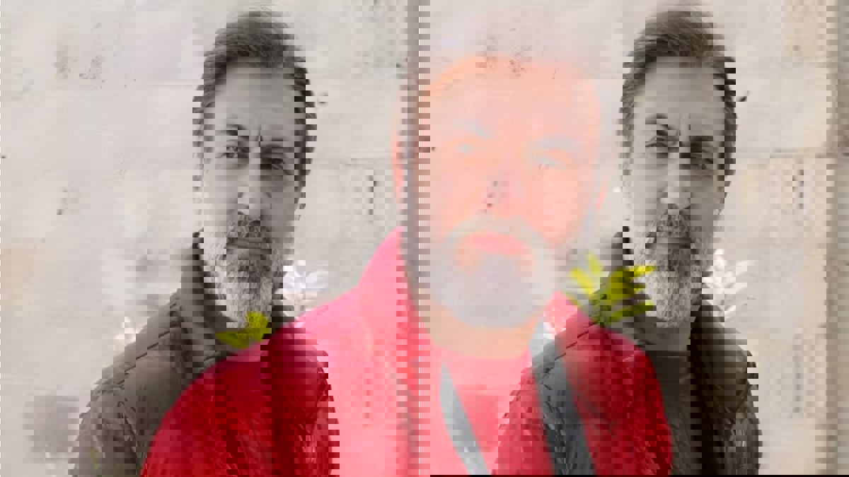 فراس إبراهيم يدافع عن باسم مغنية 