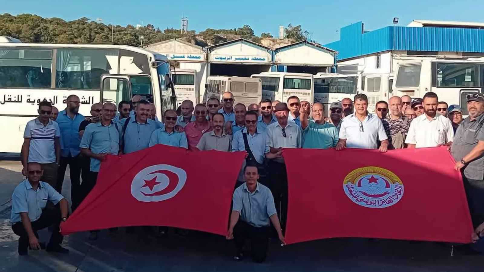 الإضراب العام يشل النقل البري في تونس