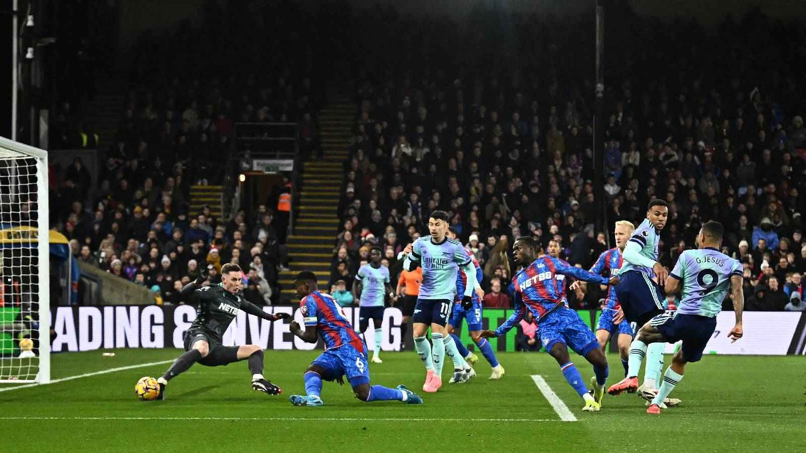 ترتيب الدوري الإنجليزي بعد فوز آرسنال وهزيمة مانشستر سيتي