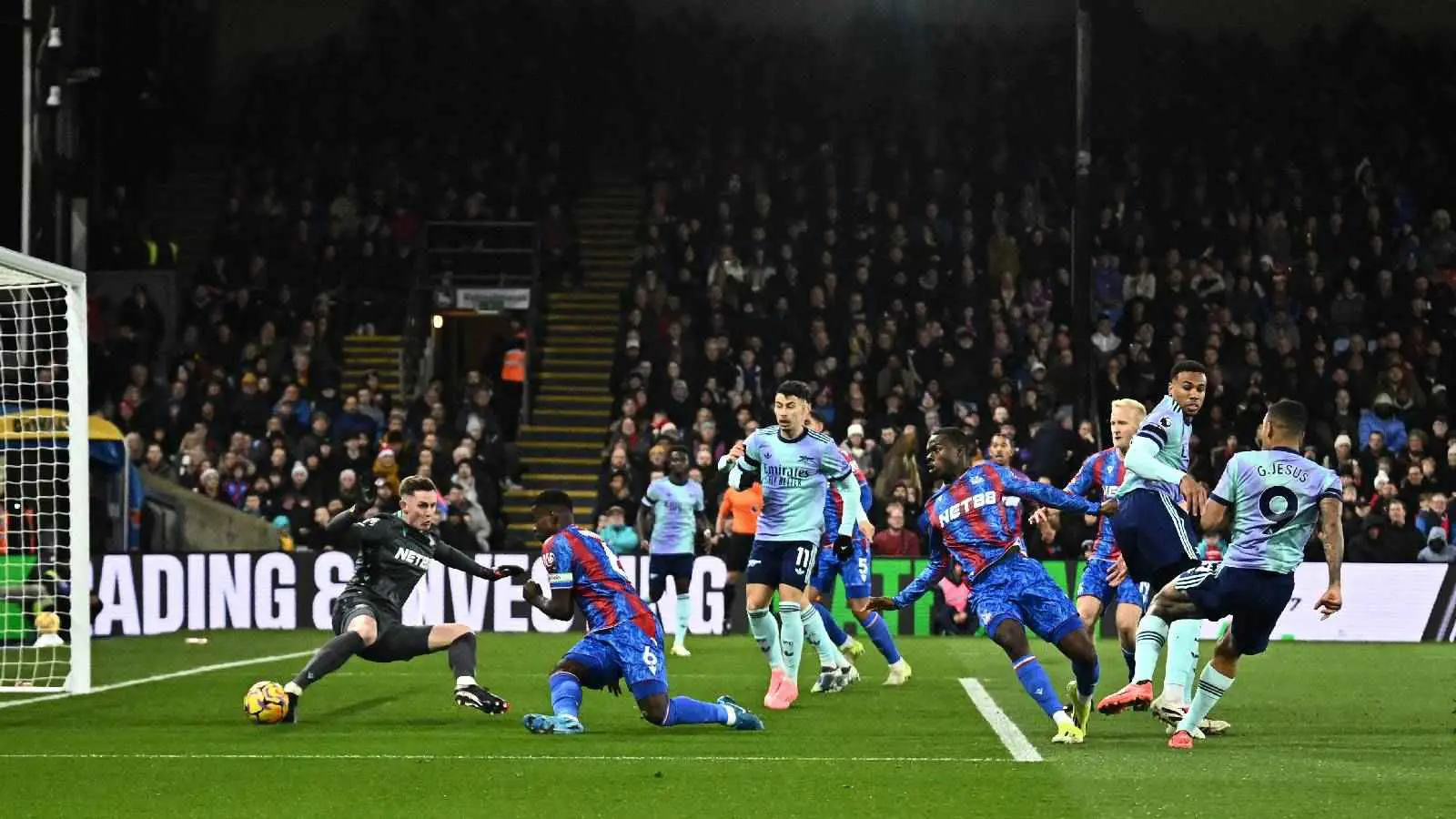 ترتيب الدوري الإنجليزي بعد فوز آرسنال وهزيمة مانشستر سيتي