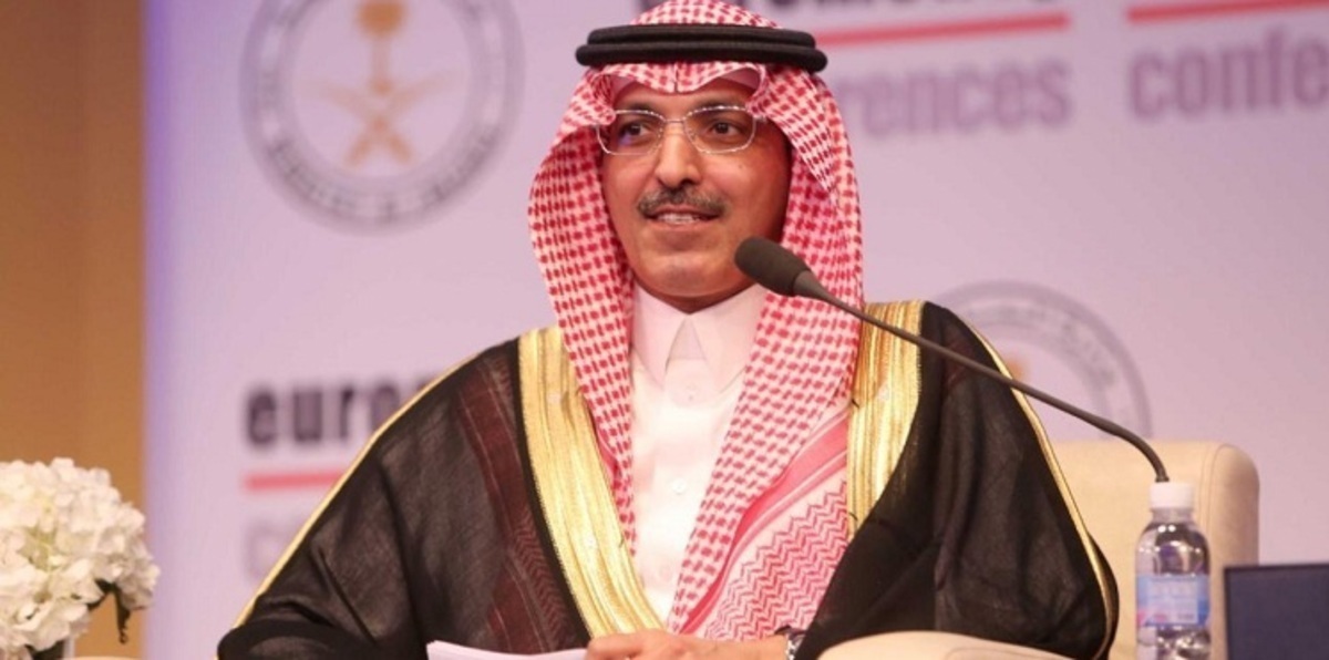 وزير المالية: السعودية سترفع تدريجيًا رسوم توظيف العمال الأجانب