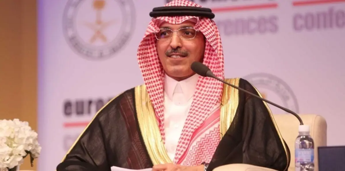 وزير المالية: السعودية سترفع تدريجيًا رسوم توظيف العمال الأجانب