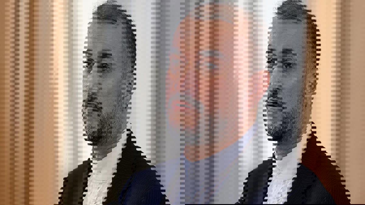 مساعد الرئيس الإيراني: عبد اللهيان يحمل رسالة مهمة إلى بوتين