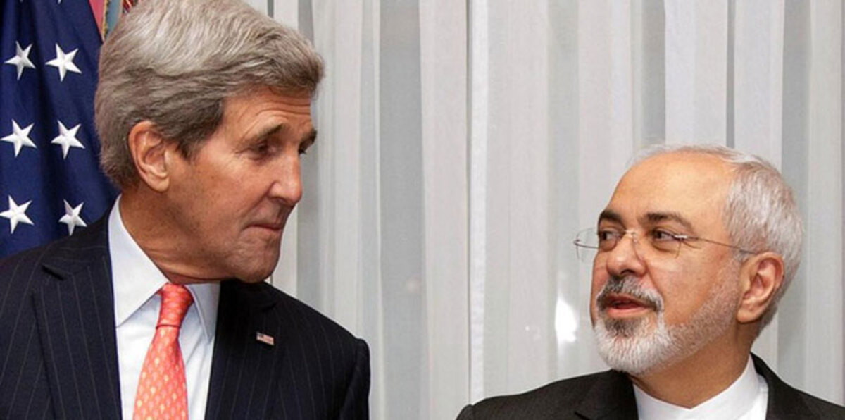 إيران تواصل تحديها لأمريكا بعد عام على توقيع الاتفاق النووي