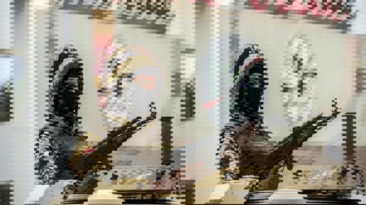 الداخلية المصرية تعلن مقتل وإصابة 33 شخصًا بهجوم انتحاري في سيناء