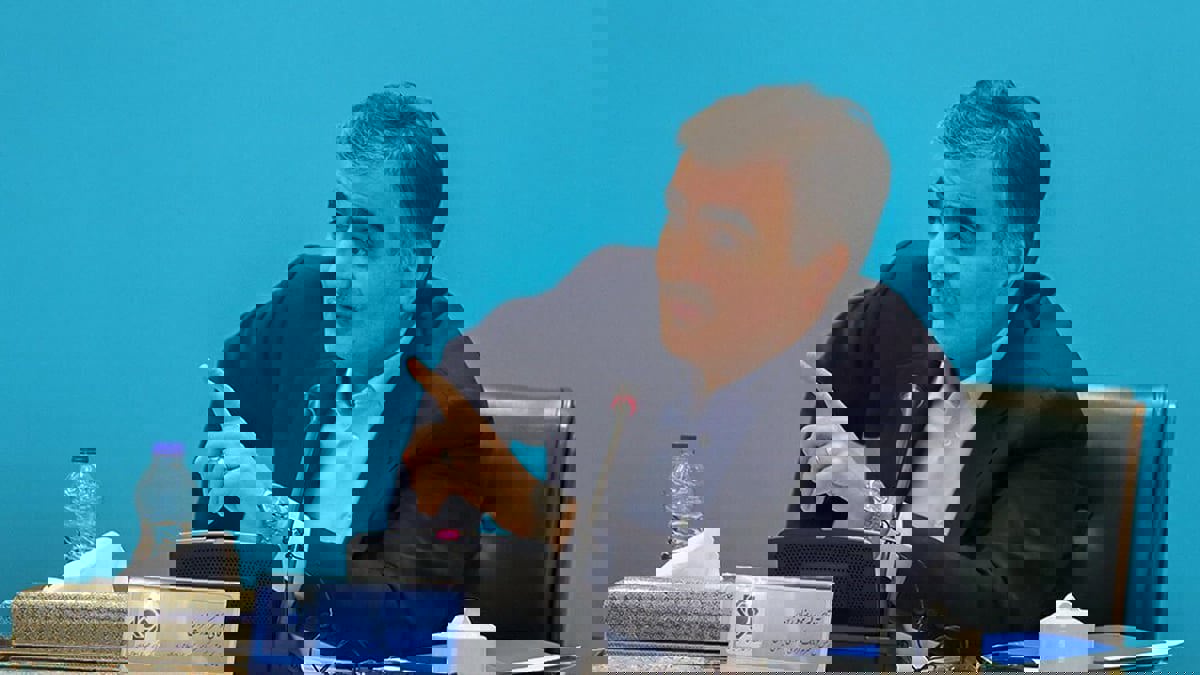 المركزي الإيراني يقترب من سحب 6.7 مليار دولار من صندوق النقد