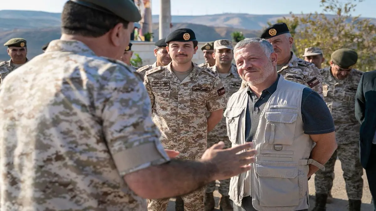 بعد عودتها إلى الأردن .. عبدالله الثاني يزور الباقورة (صور)