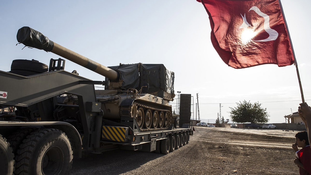 إيطاليا تعتزم حظر بيع السلاح لتركيا