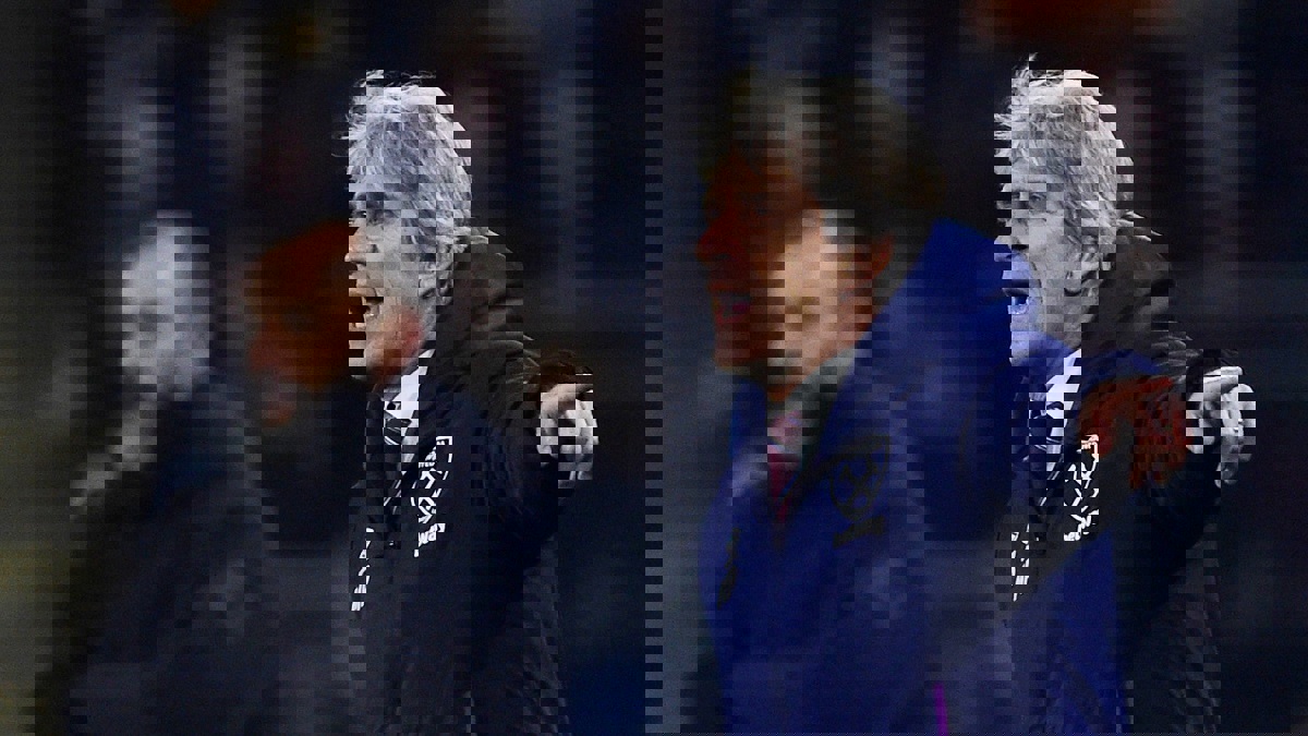 بليغريني مدرب ويستهام يتوقع إقالته من منصبه