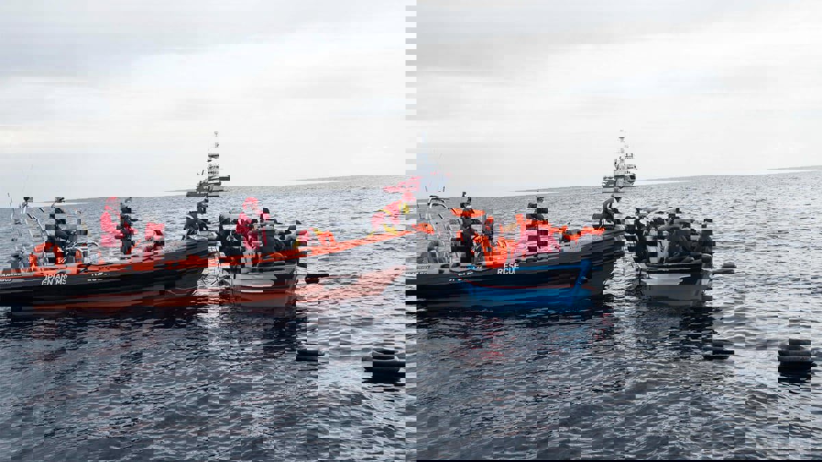 انتشال جثث 6 مهاجرين غير شرعيين قبالة سواحل الجزائر