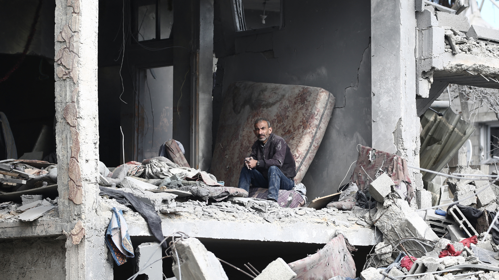 عقب اتفاق تشكيل لجنة لإدارة غزة.. أي دور ستتولاه حماس؟