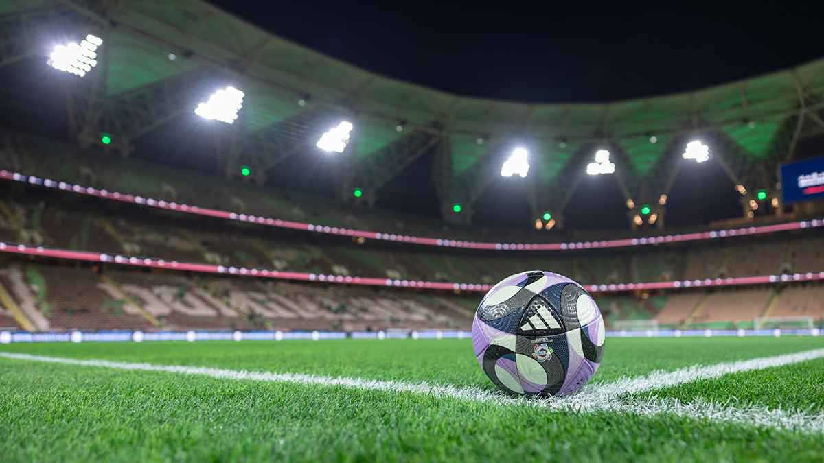 تغطية مباشرة لمباراة ديربي جدة بين الأهلي والاتحاد بالدوري السعودي 