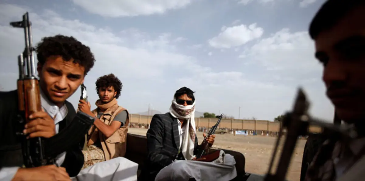 ميليشيات الحوثي وصالح تفجر 3 منازل شرق صنعاء