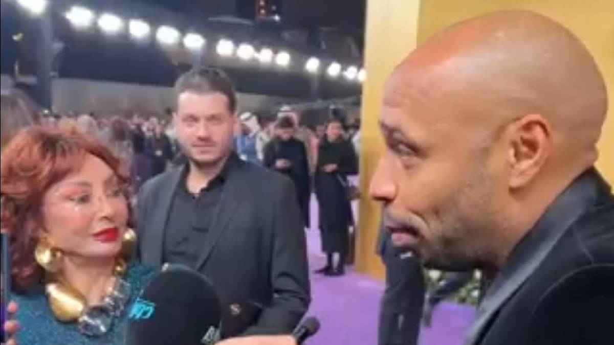 سر صورة هنري ونبيلة عبيد التي اكتسحت الإنترنت (فيديو)