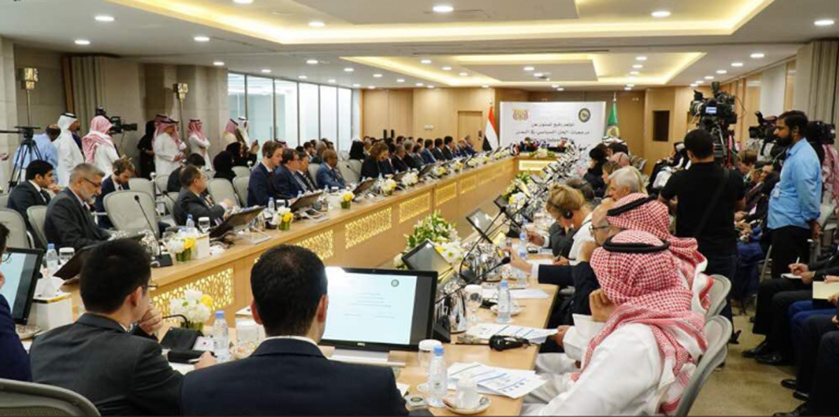 بن دغر يكشف حقيقة وصفه الحراك الجنوبي في اليمن بـ"الحراك الإيراني"