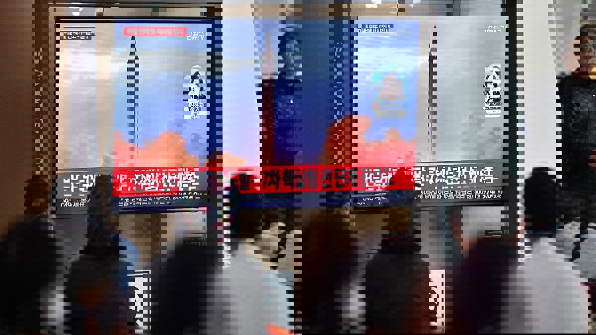 ما سبب الزيادة المفاجئة في إطلاق الصواريخ الكورية الشمالية؟ 