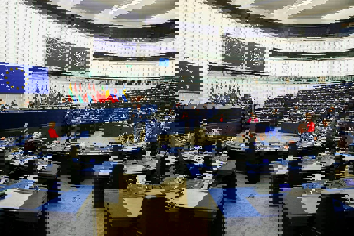 ضغوط أوروبية على فون دير لايين لمنع تعيين "حليف" لها في المفوضية