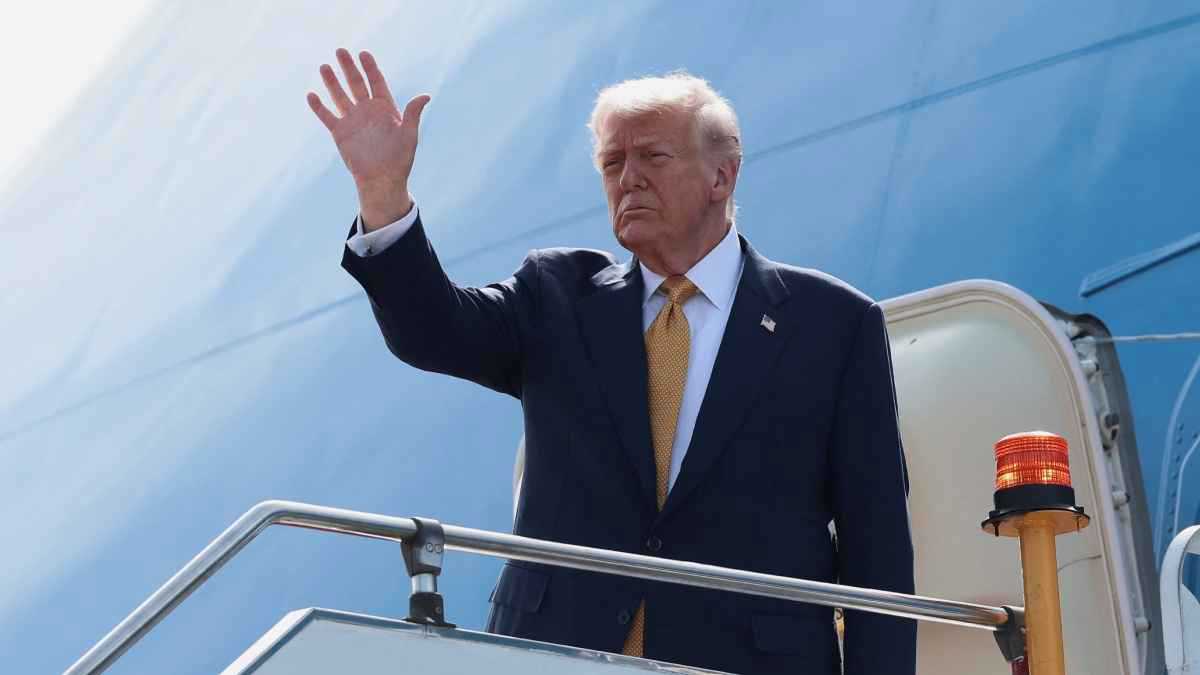 ترامب يتجه إلى طوكيو لإجراء محادثات تجارية وأمنية