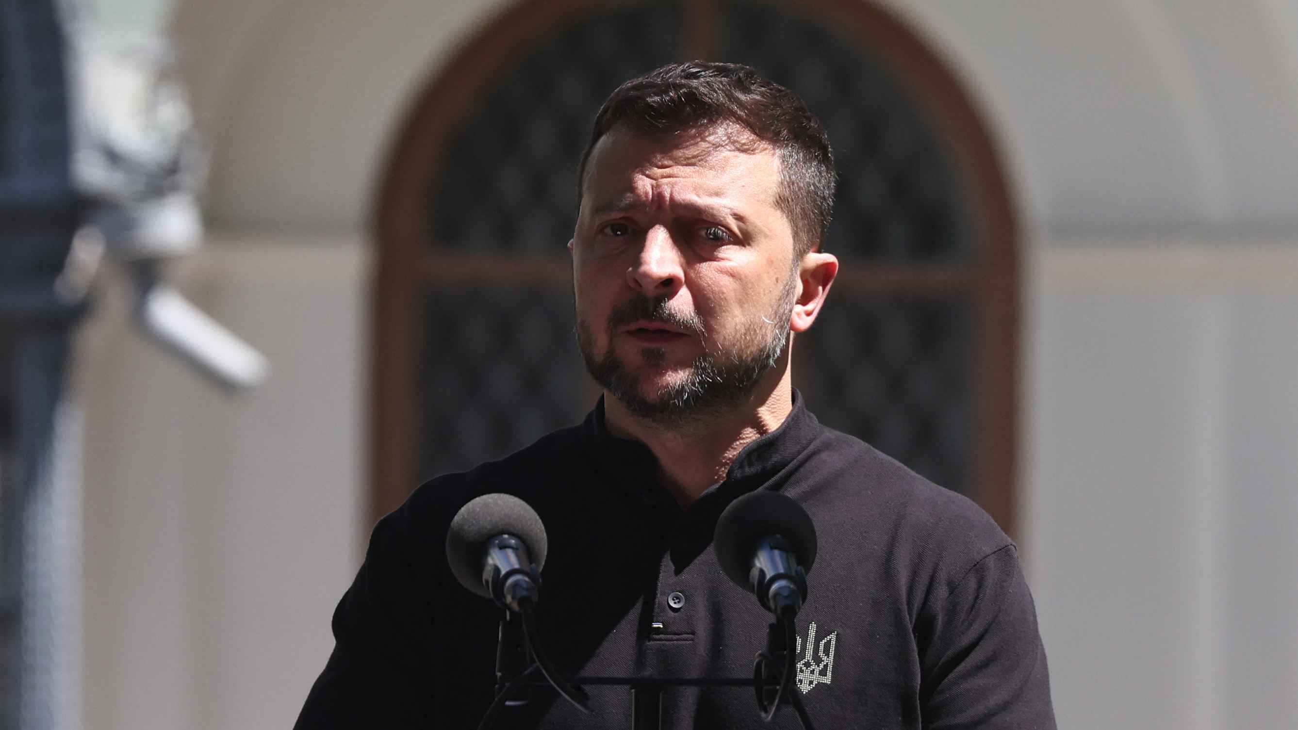 "مفهوم النصر".. زيلينسكي يقر باختلاف الرؤية بين أوكرانيا والغرب