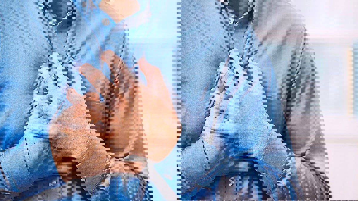  باحثون يطورون ساعة ذكية لرصد النوبات القلبية‎‎ المفاجئة