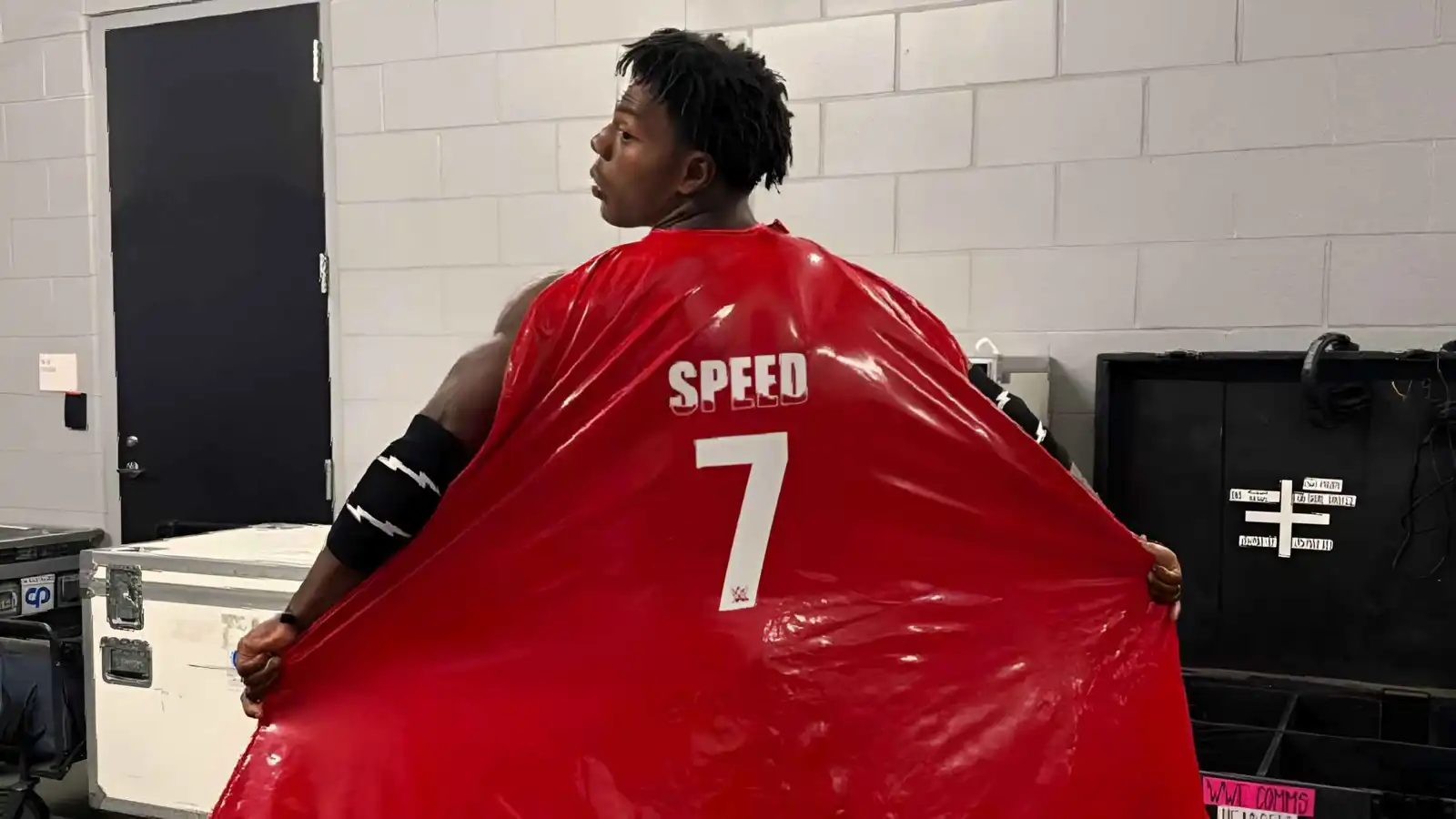 راسلمينيا 42.. سبيد يقلد رونالدو قبل توجيه ضربة تاريخية لبول (فيديو)