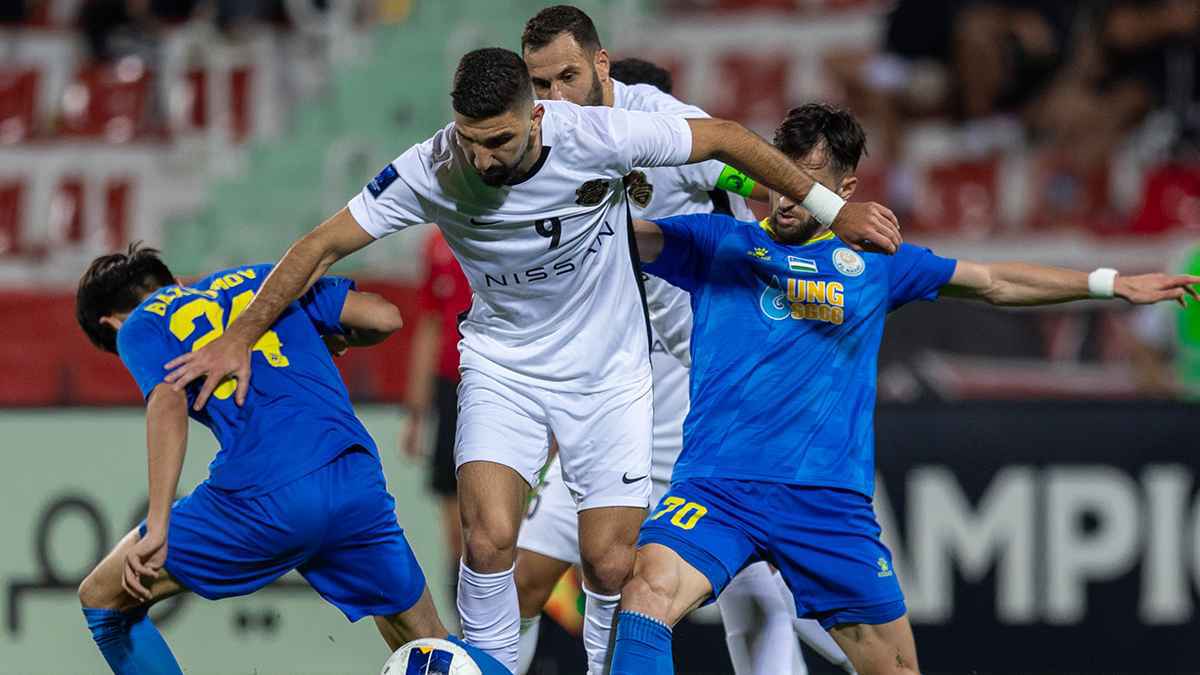 شباب الأهلي يفوز على ناساف وتعادل الحسين مع الكويت في دوري أبطال آسيا 2