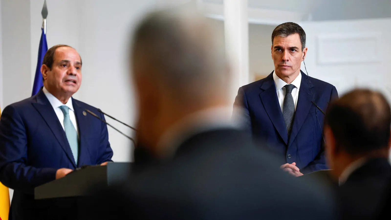 السيسي يدعو إلى تبنّي خطة لإعادة إعمار غزة بدون تهجير الفلسطينيين