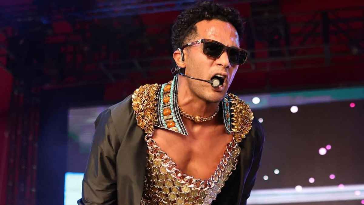 بلاغ عاجل ضد محمد رمضان بسبب ملابسه في "كوتشيلا"