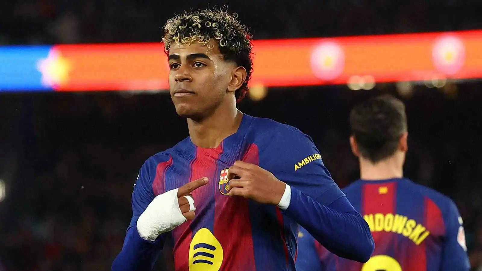 بعد أنباء عرض الاتحاد السعودي.. أول تعليق من لامين يامال حول مستقبله مع برشلونة