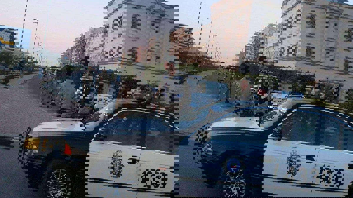 الكويت.. ضبط 29 شخصا أغلبهم نساء في صالة للعب القمار