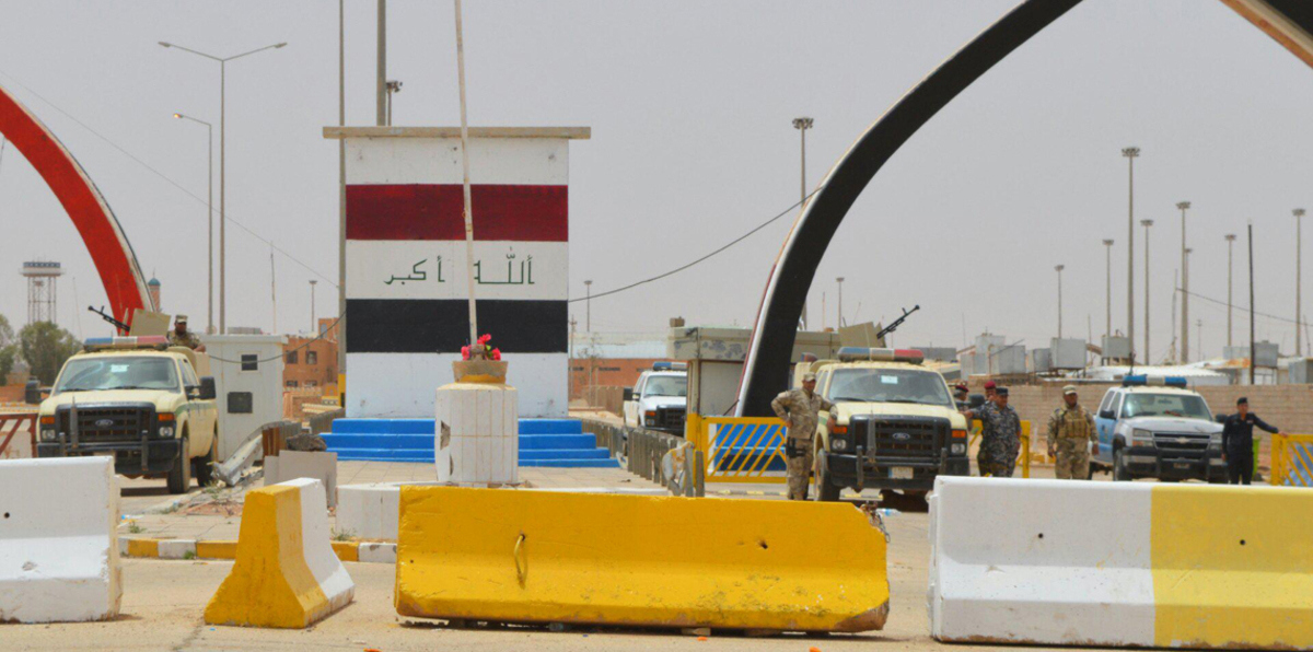 الوزير السعودي ثامر السبهان يزور معبر عرعر الحدودي مع العراق (صورة)