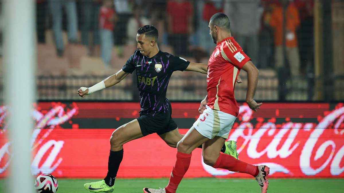 درس مجاني من الأهلي المصري للهلال والنصر