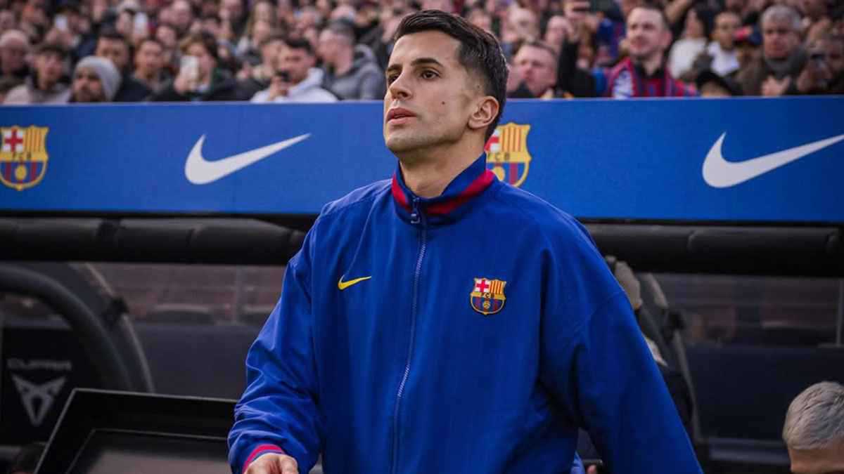 الهلال السعودي يصدم برشلونة بشأن مستقبل كانسيلو 