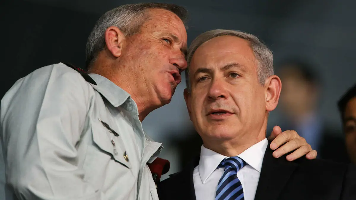 بيني غانتس يهدد نتنياهو بعد تحطيم رقم بن غوريون