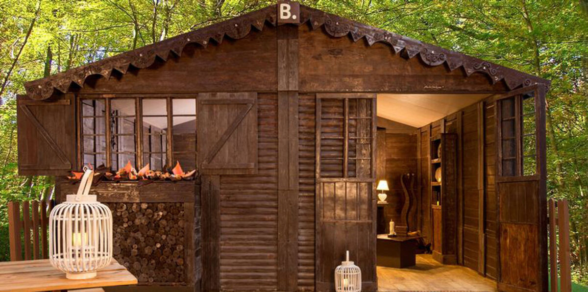 يمكن حجزه إلكترونيًا للإقامة.. إنشاء كوخ من الشكولاتة بمساحة 18 مترًا (صور)