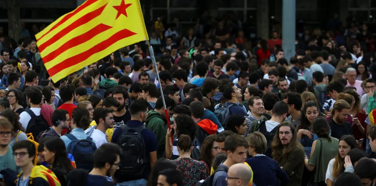 المحكمة الدستورية الإسبانية تُبطل قانون استفتاء كتالونيا