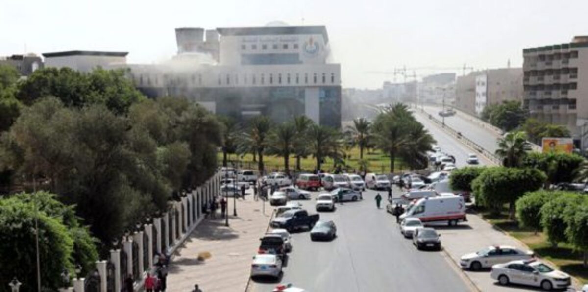 مؤسسة النفط الليبية تعاني من "فراغ أمني" بعد هجوم داعش على مقرها