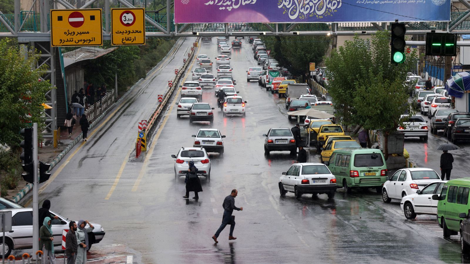 هزة أرضية بقوة 4.4 درجة في طهران