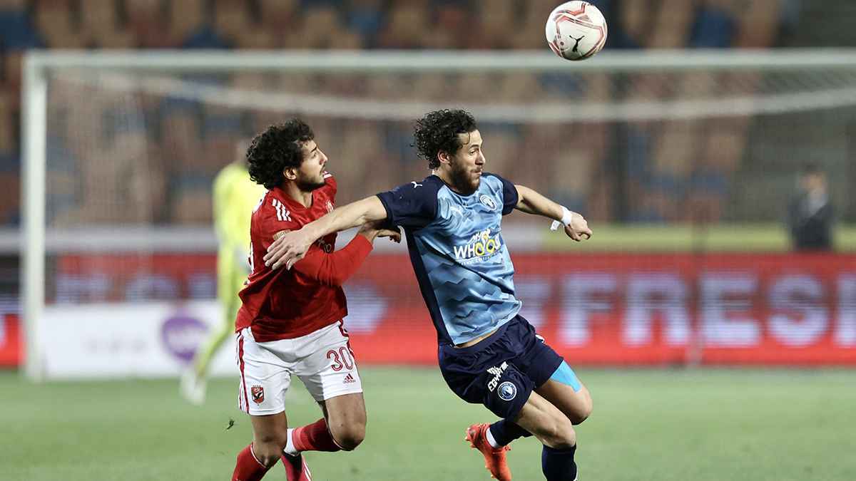 تعليق مفاجئ.. "مقرّب" من رمضان صبحي يرد على "كارثة الامتحانات"