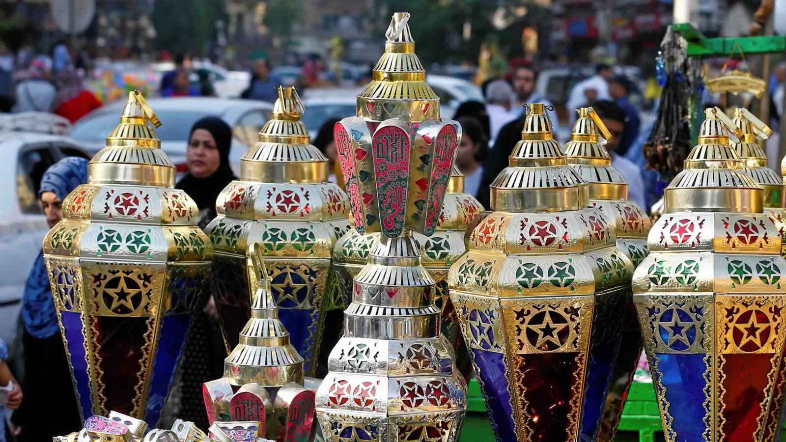 إبداع الحرف اليدوية في رمضان.. تقاليد وفنون تزين الشهر