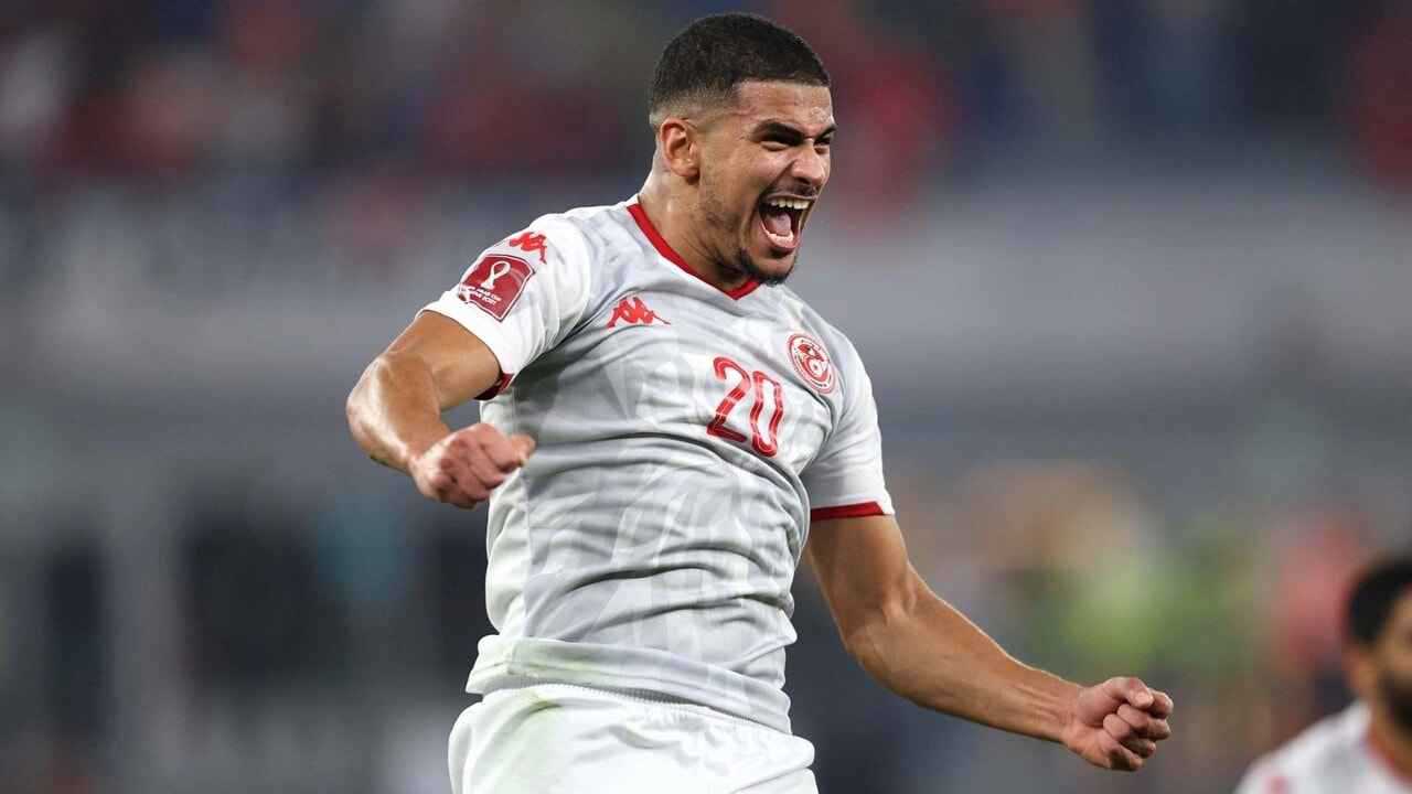 سبب تعطل صفقة نجم منتخب تونس مع النادي الإفريقي