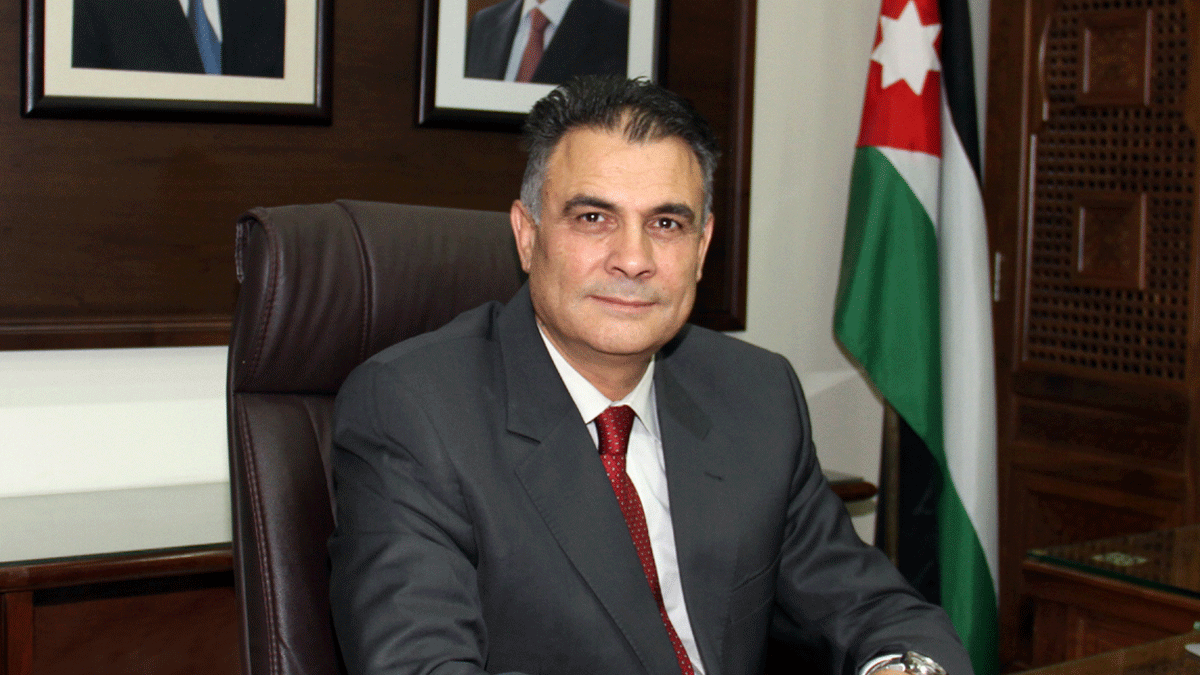 أساءت لمدينة السلط.. مكالمات مسربة لرئيس إحدى الجامعات تثير غضبا في الأردن