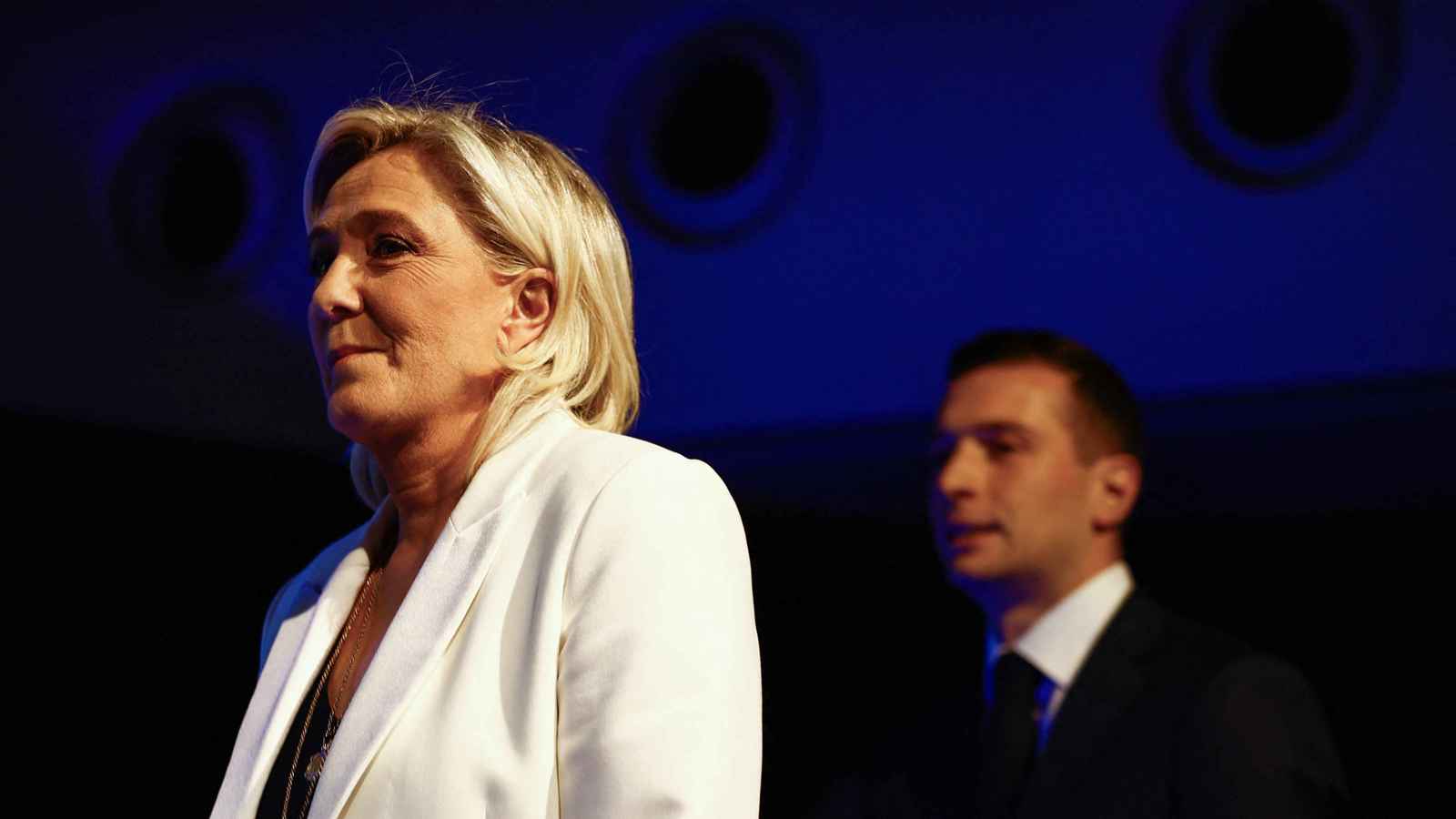 بين زعيمته السابقة والوريث.. صراع خفي يربك "التجمع الوطني" الفرنسي