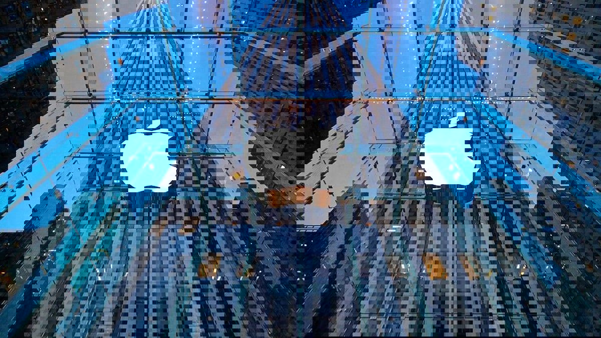 "واتساب" يتهم "أبل" بالسلوك المناهض للمنافسة بسبب "ملصقات الخصوصية"