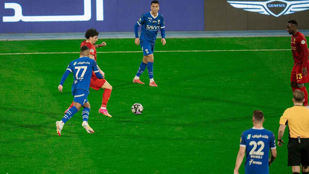 ملخص وأهداف ونتيجة مباراة الهلال ضد القادسية في ختام الدوري السعودي