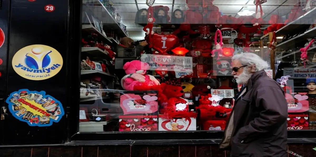 "الفلانتين" في لبنان.. مليارات "تزهق" على روح القديس (صور)