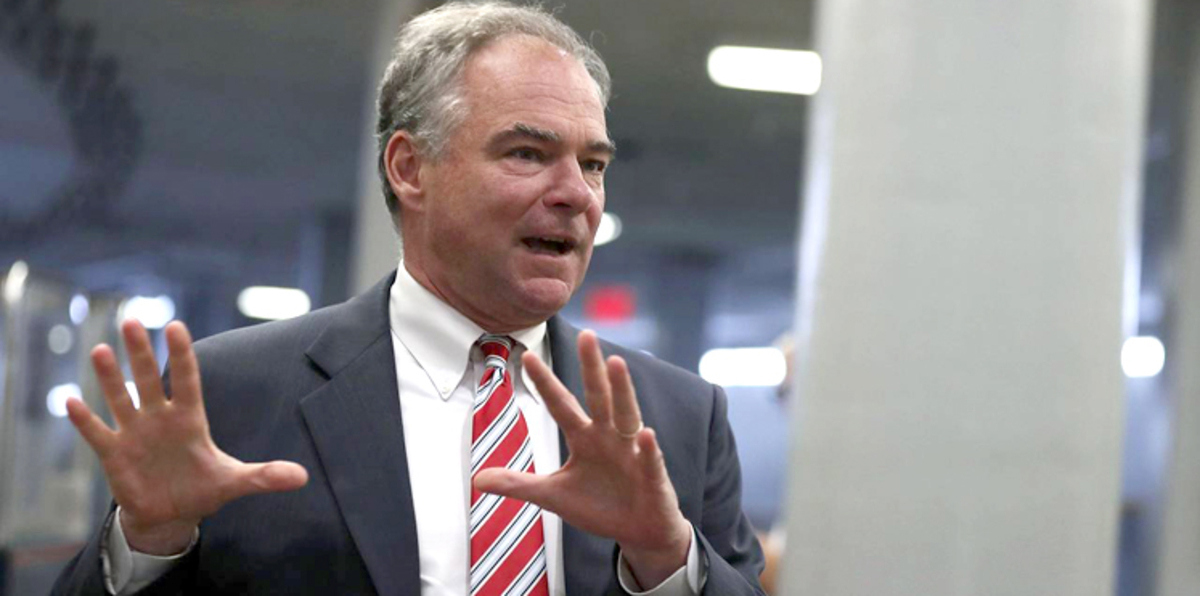 مسؤولون أمريكيون يحذرون من "كارثة نووية" قد يتسب بها ترامب