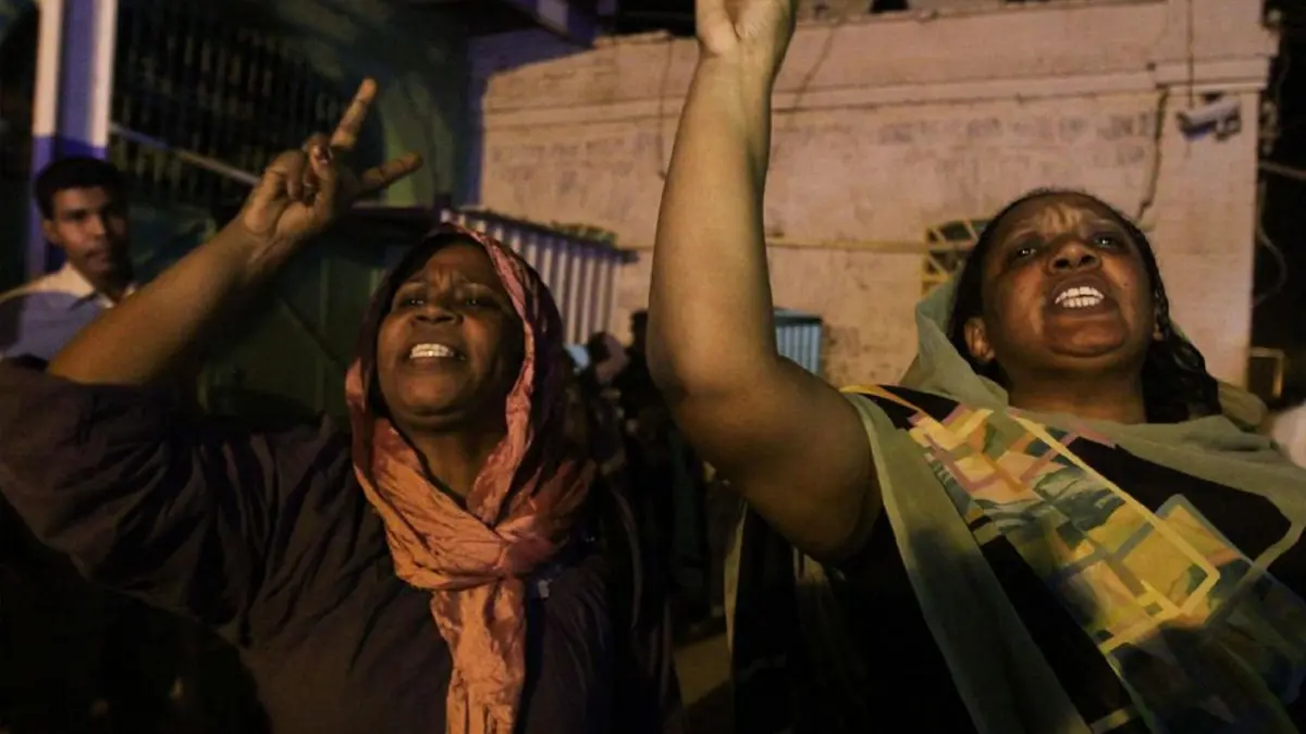 الجيش السوداني يدعو المواطنين إلى الالتزام بحظر التجول