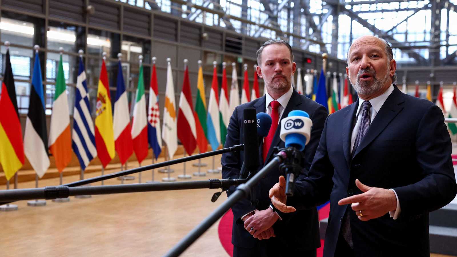 واشنطن تربط خفض الرسوم الجمركية على أوروبا بـ"القواعد الرقمية"