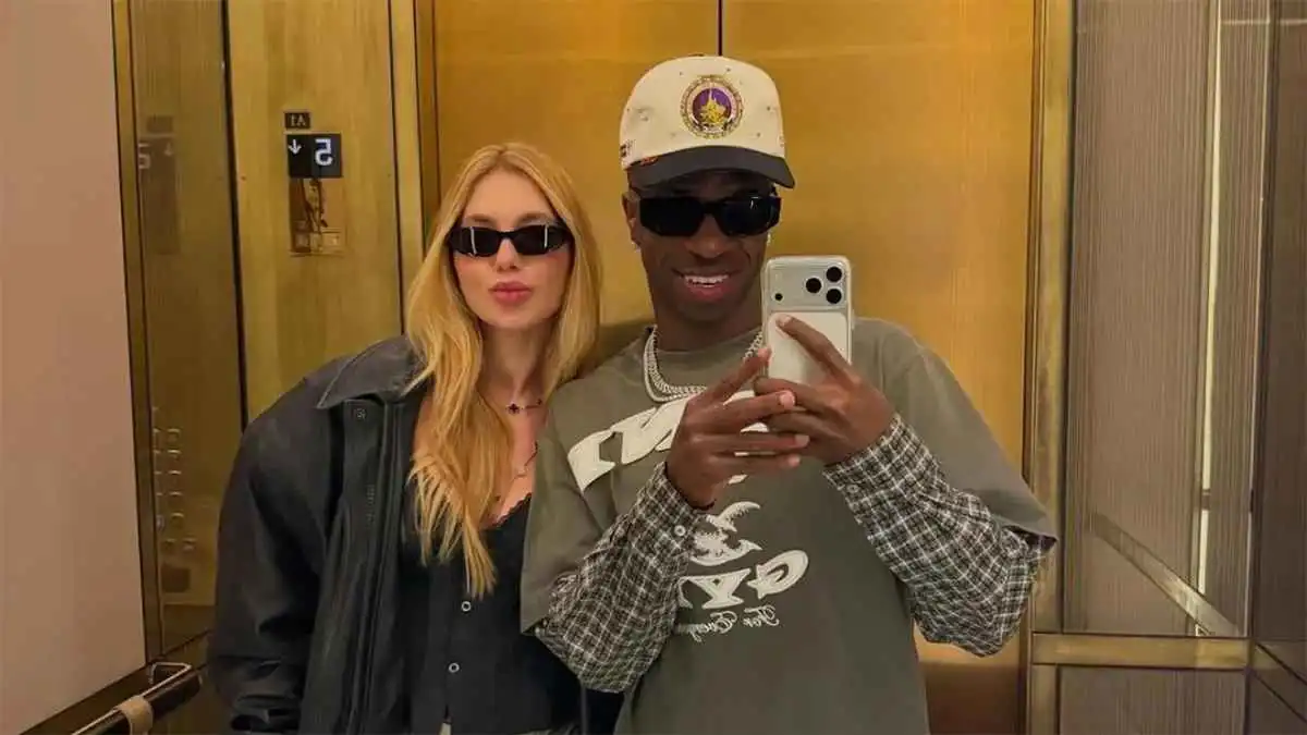 بعد أزمة حذف الصورة.. أول رد من فيرجينيا فونسيكا حول انفصالها عن فينيسيوس